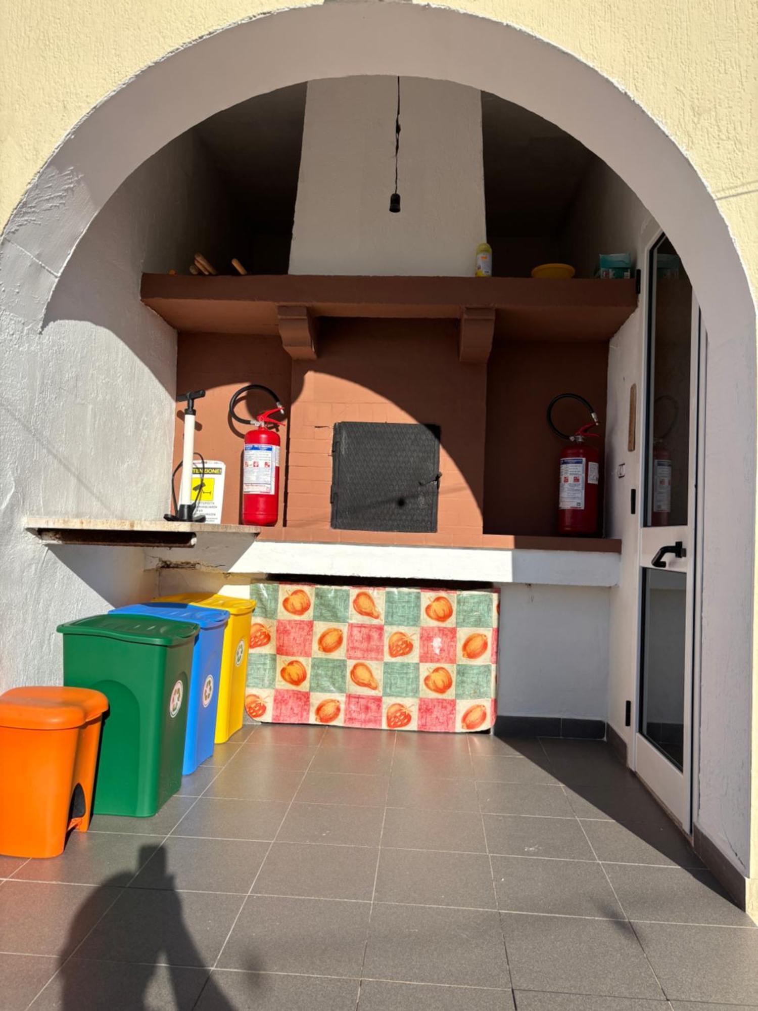 Lilly'S House Torre Santa Sabina Exterior foto